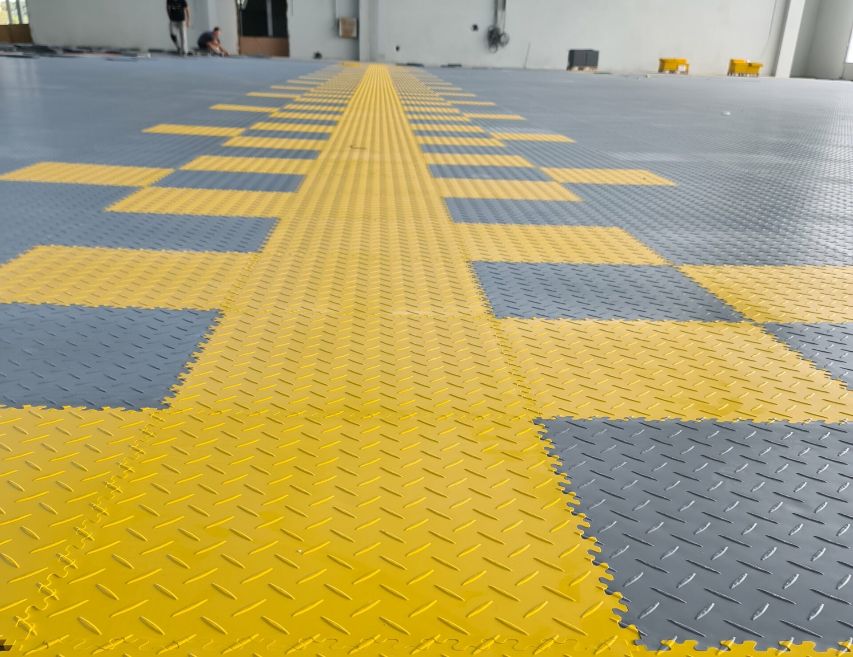 Pvc podovi za magacine-hale-radionice